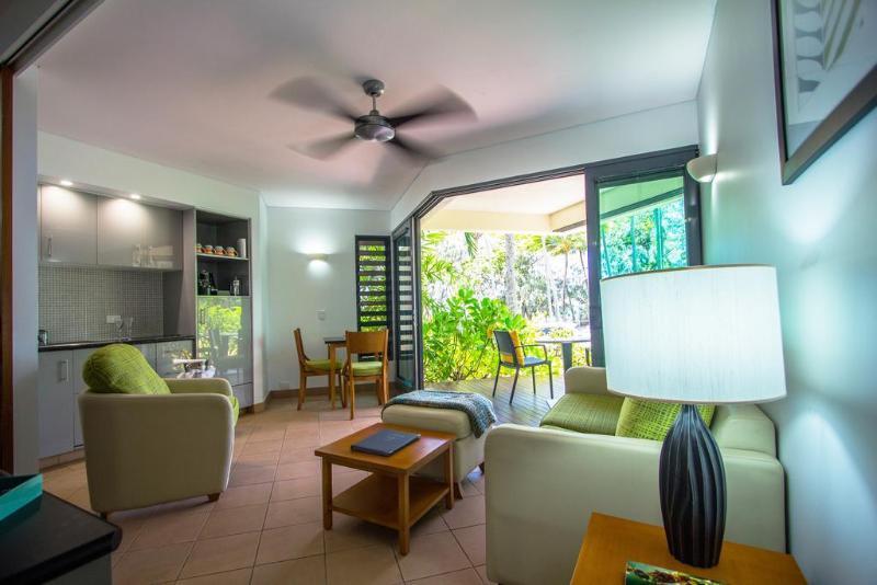 Port Douglas Peninsula Boutique Hotel - Adults Only Haven Exterior photo